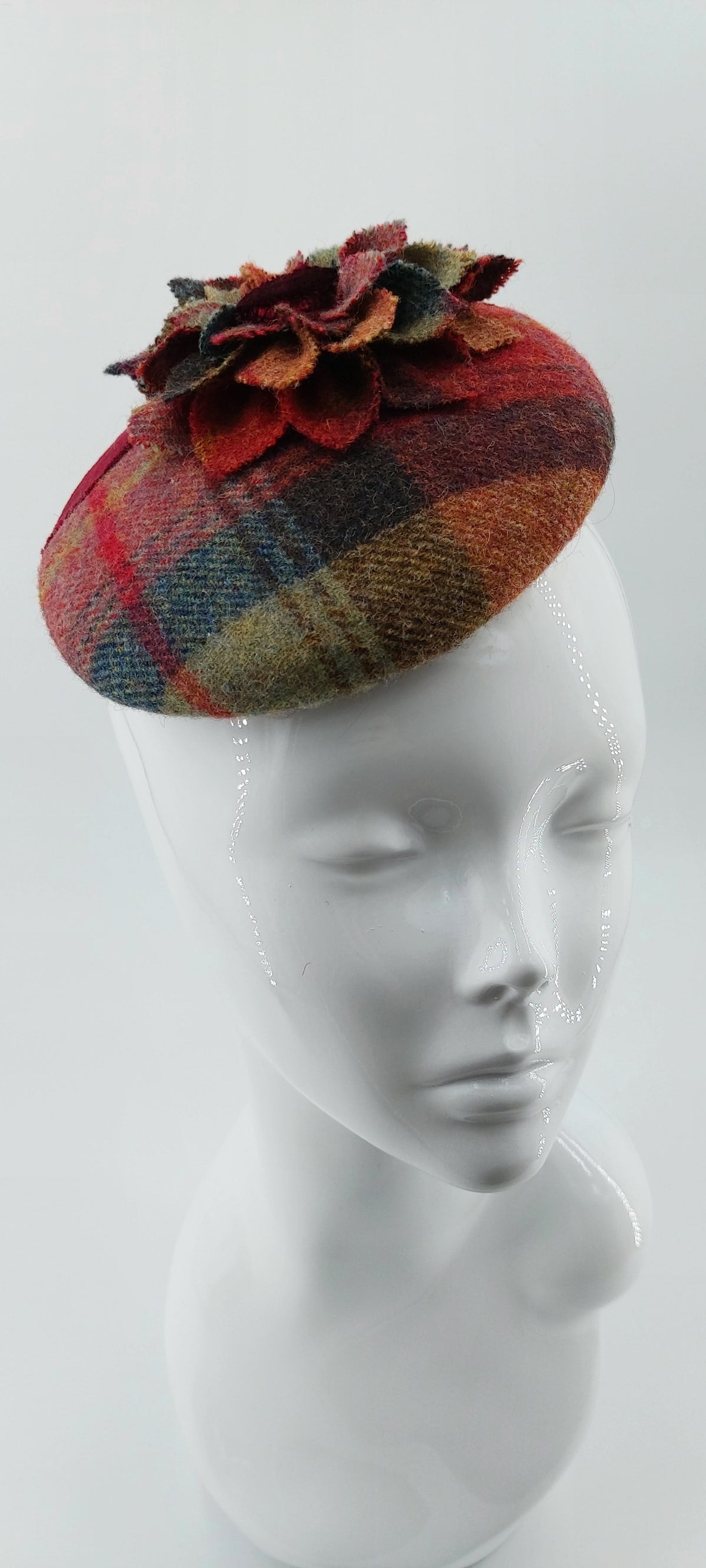 Radi: Couture Hat/Fascinator